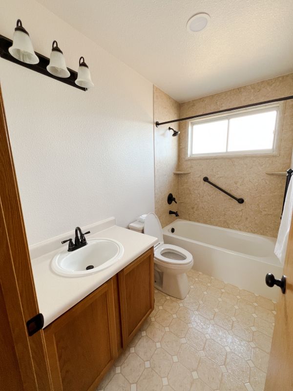Top Bathroom Remodeling Companies in Hudson, NH